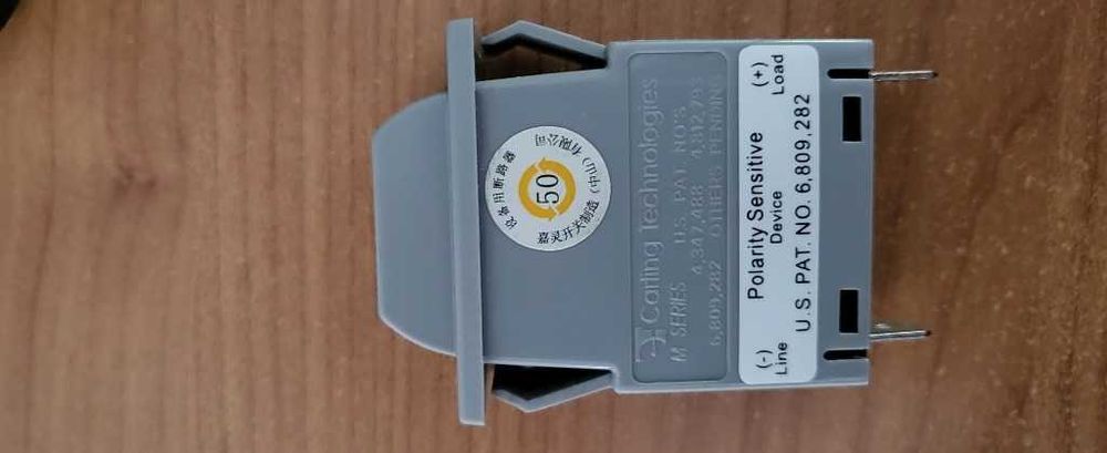 Wyłącznik obwodu DC 12A 20A USA 80V DC