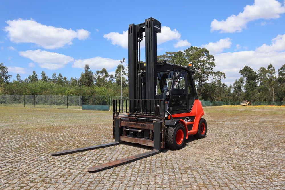 Linde H70D-02 7000 kg 2001 Empilhador Diesel