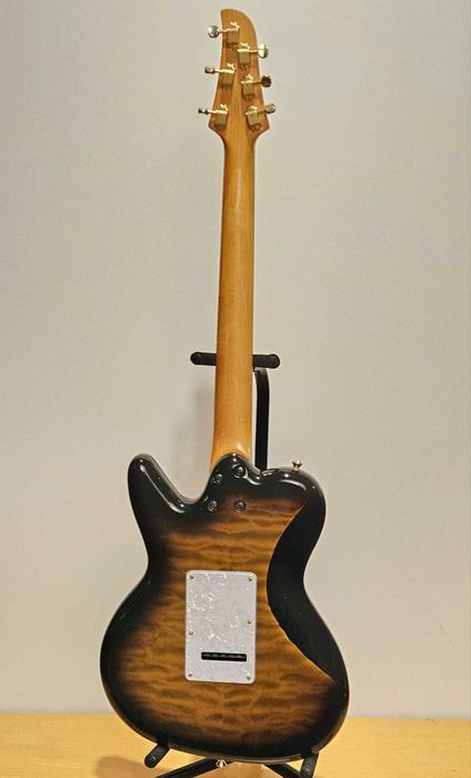 Ibanez Talman modelo TV 750  Made in Japan, pickups Kent Armstrong