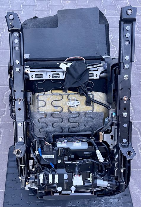 Датчики подушки безопасности передний правого сидения Infiniti  Q60