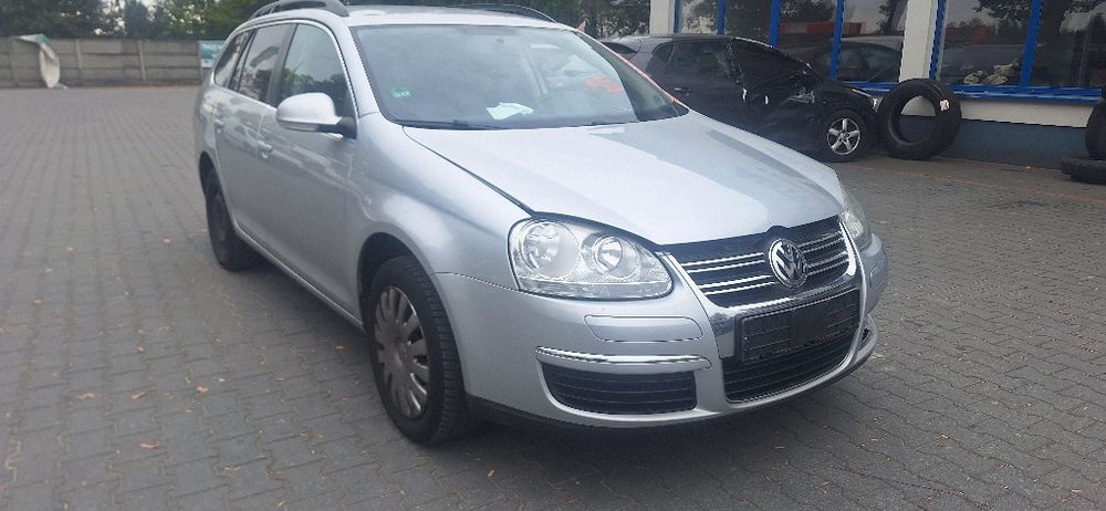 Golf V kombi 1.9 BLS LA7W Cały na części