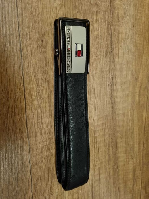 Pasek z klamra th tommy hlfiger zapinanie automatyczne okazja
