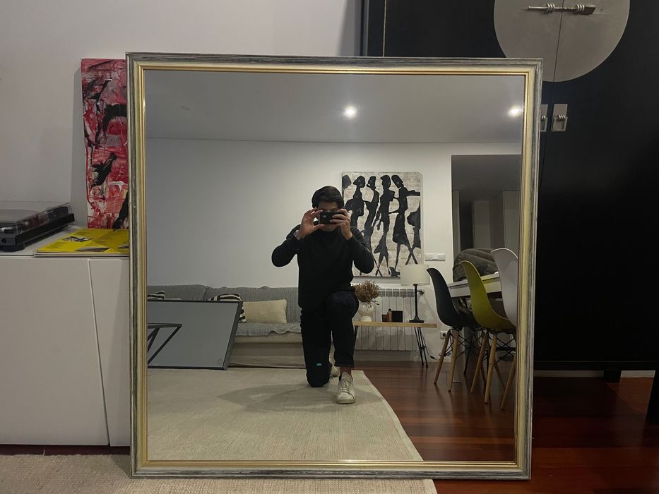 Espelho quadrangular para  sala de estar