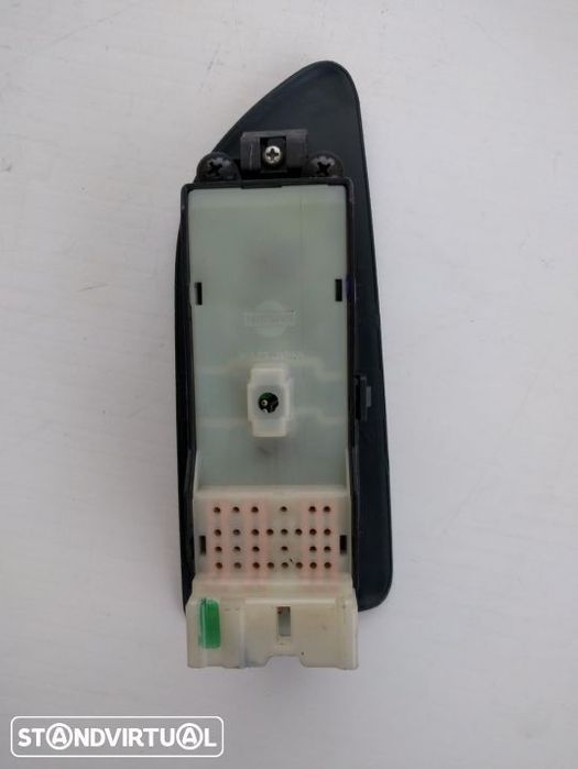 Botoes comando botao interruptor vidros nissan almera