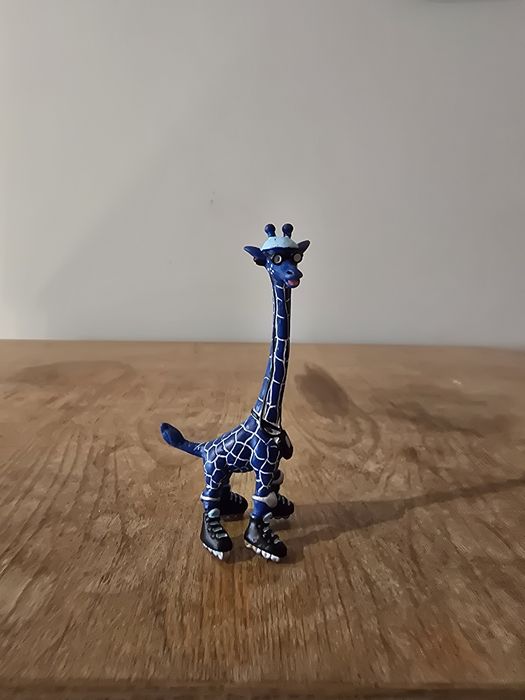 Schleich żyrafa Erika na rolkach figurka model wycofany