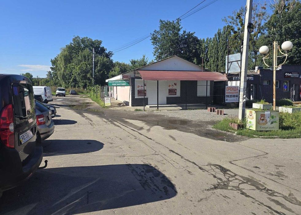 Здається комерційне приміщення на вул. Юрія Клена, площа 87 кв.м