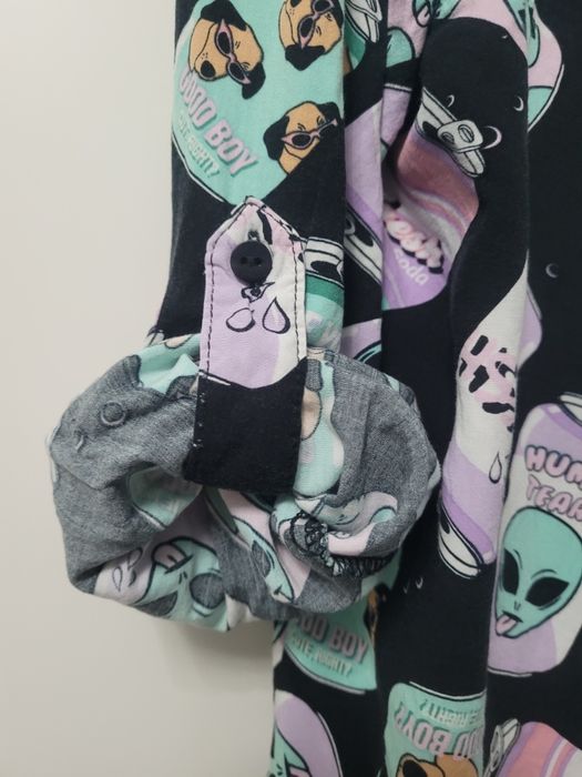 Koszula house, psy, kosmici r. M