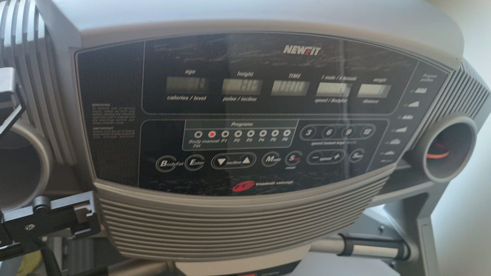 Passadeira NEWTIT JZ6450C
