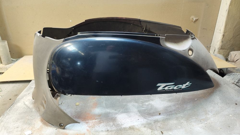 Облицовка Honda AF27, AF34,  AF51, AF56, боковушки