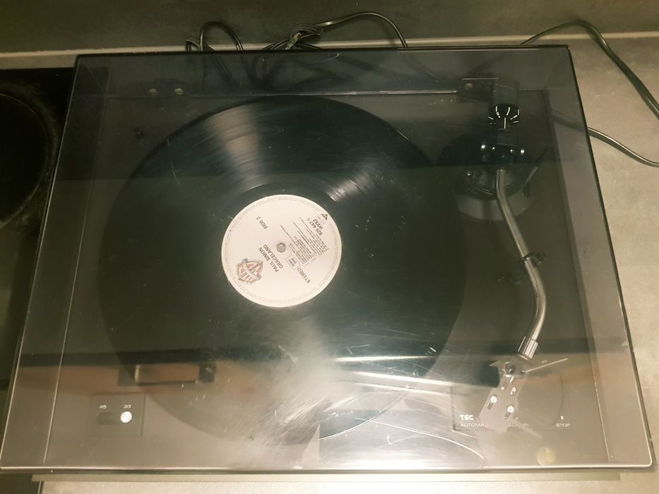 TEC system 2001-проигрыватель для винила.