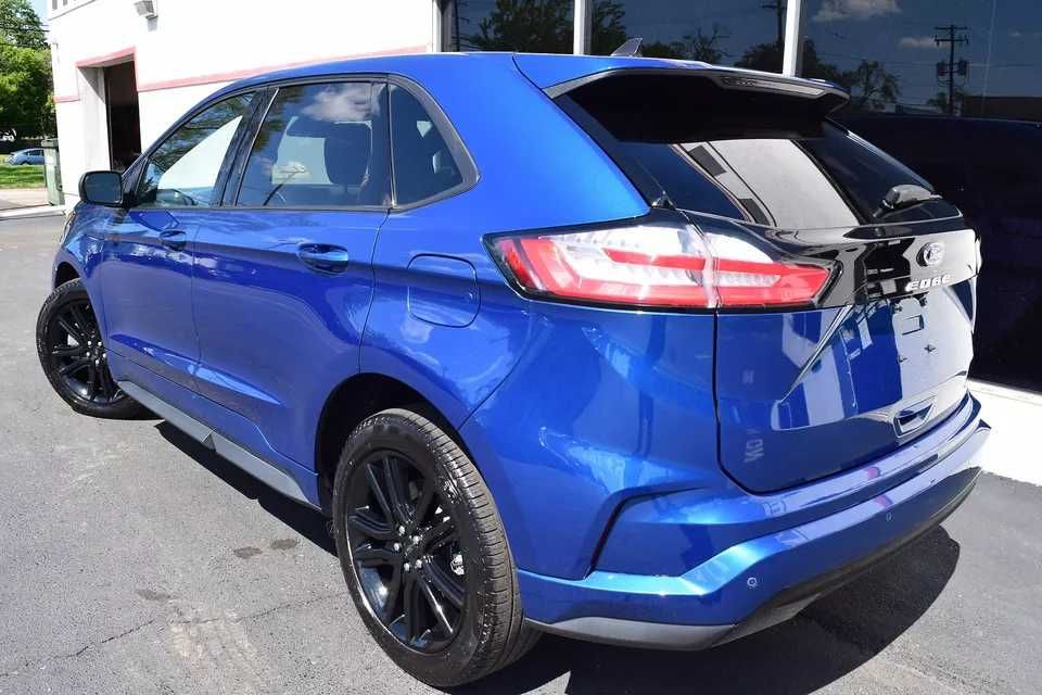 2022 Ford Edge ST-line