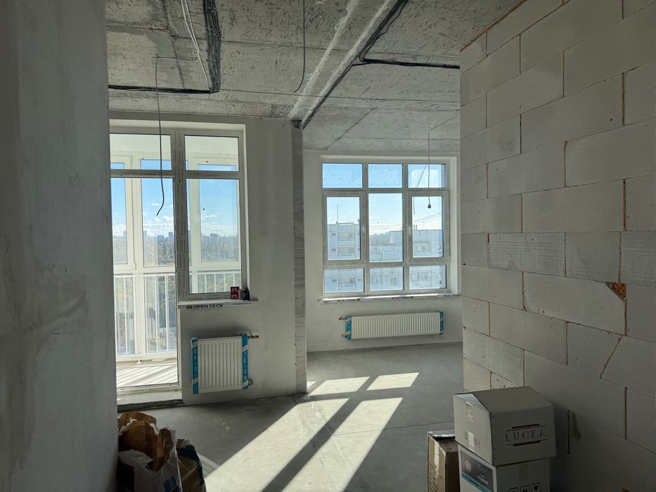 Подільський район, вул. Тираспольська 52, ЖК «Місто Квітів».