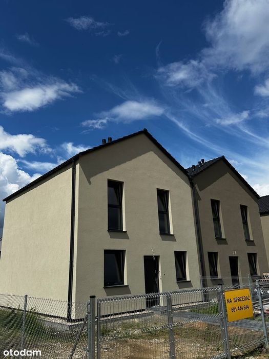 Bliźniak przy lesie,działka 400m2,bezpośrednio