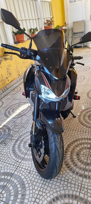 "reservada" Vendo Kawasaki  Z900  práticamente nova