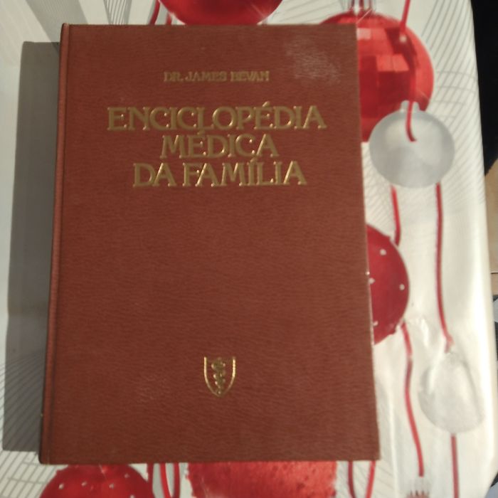 Enciclopédia medica da família