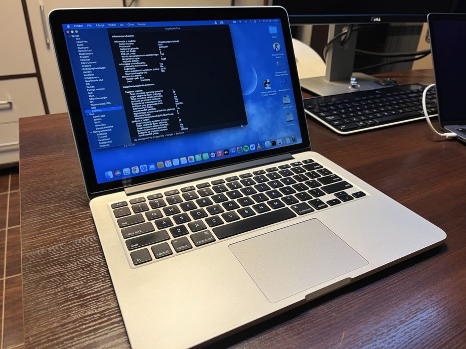 Macbook pro 13 cali Early 2015 bardzo ladny.