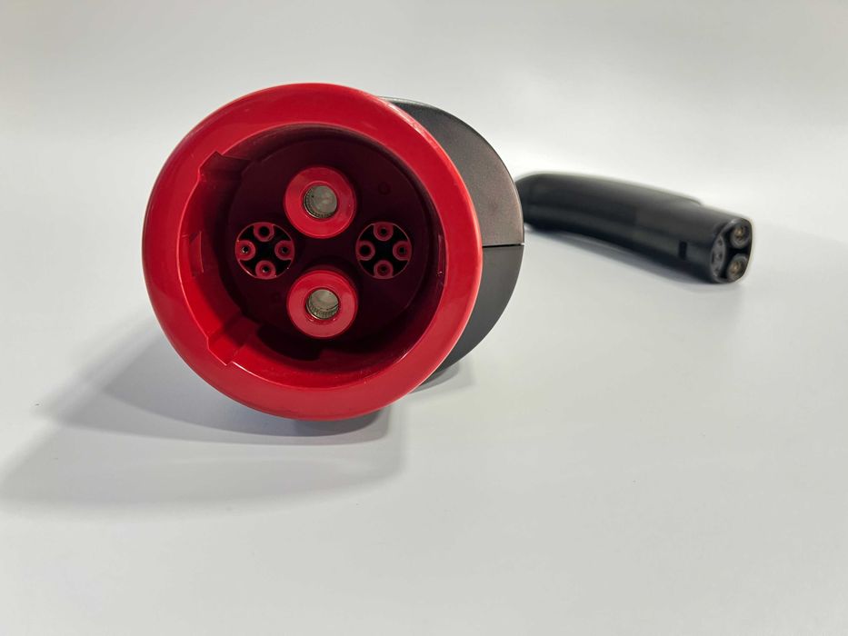 ПЕРЕХІДНИК CHAdeMO для зарядки американської Tesla