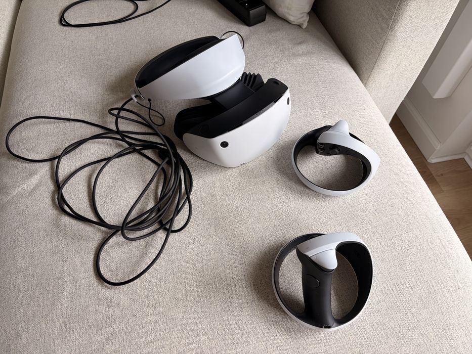 PSVR2 z pokrowcem