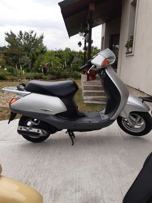 Продам Honda lead