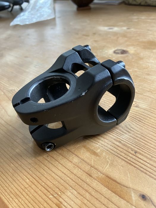 Avanço M-Wave 35 X 31.8mm Preto