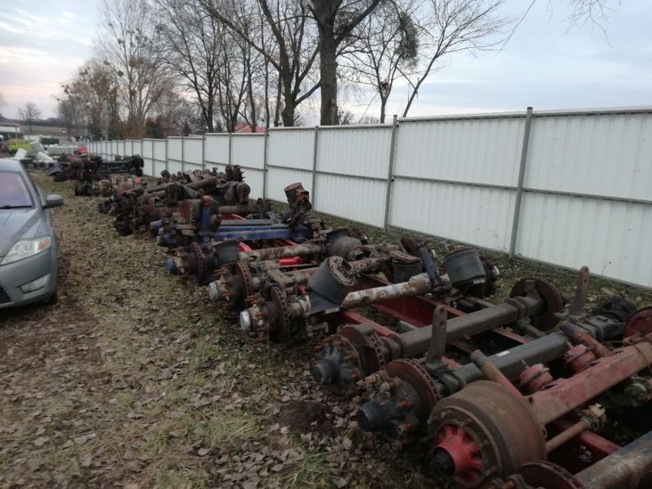 Oś naczepy BPW  bęben tarcza i inne