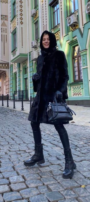 Ідеальна чорна норкова шуба, Италия,поперечка, шубка норка