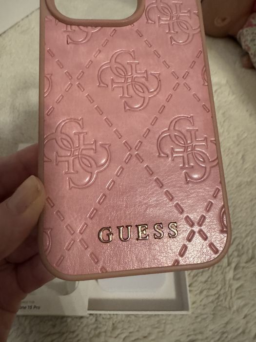 Etui guess iphone 15 pro