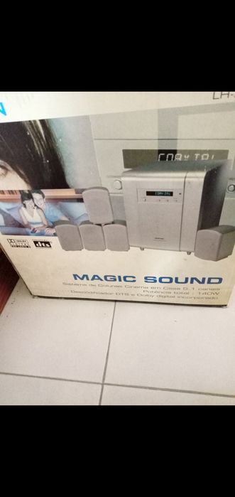 Home cinema com subwoofer