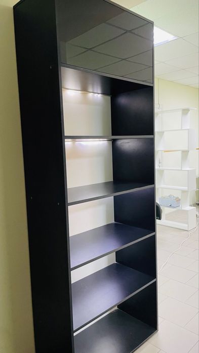 Продам мебель для парикмахера , для офиса