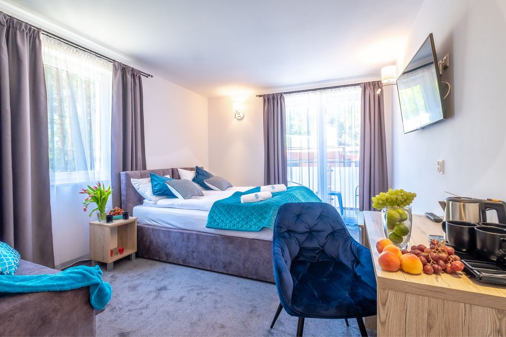Łeba BLISKO MORZA- Pokoje, Apartamenty, Studia położony w lasku sosnowym!
