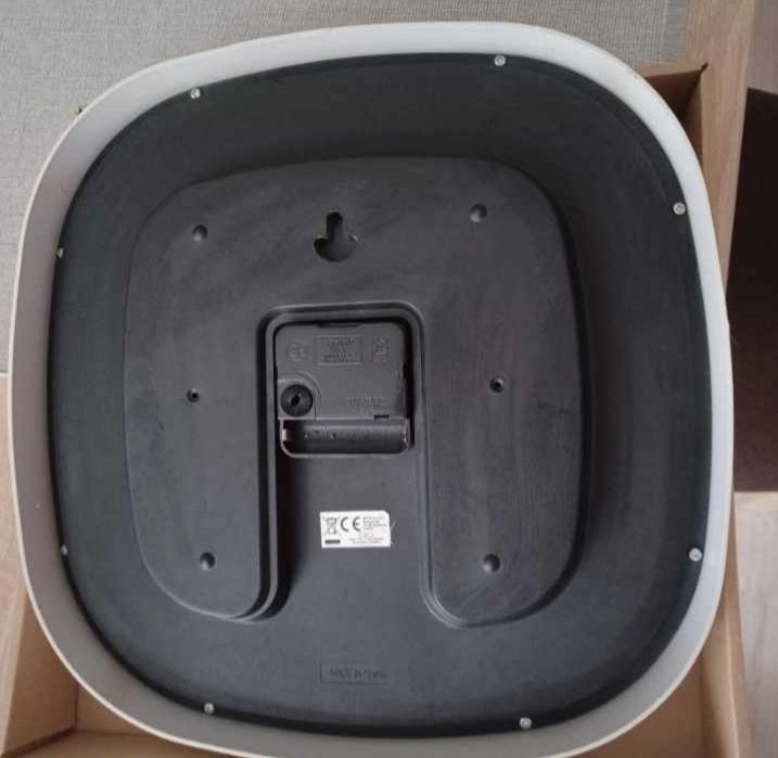 Zegar ścienny Sowa 30x30