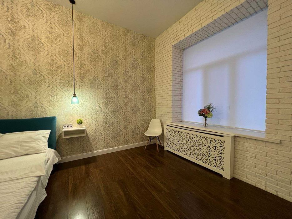 1к ВИП Центр Прорезная метро Золотые ворота,Театральная Подобово