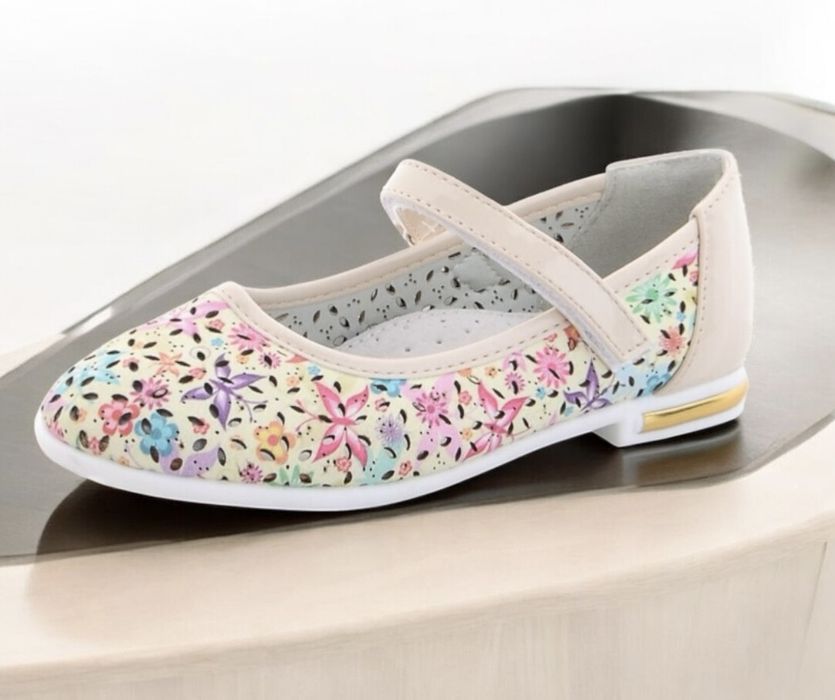 Школа!Нові! Туфлі балетки лодочки,шкіра,26-31розмір