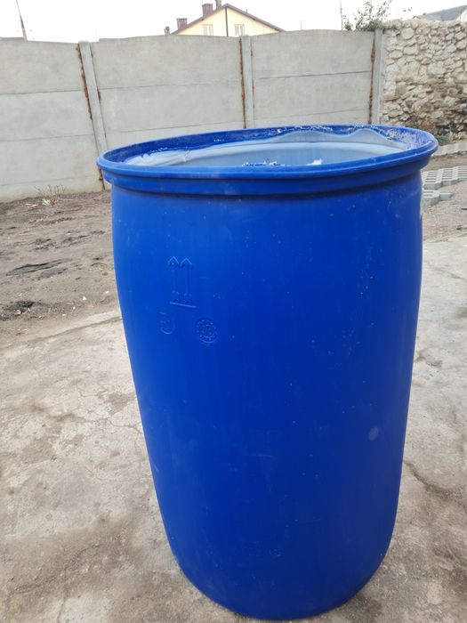 Sprzedam beczki plastikowe