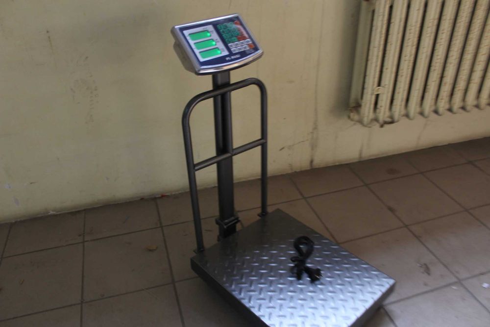 Waga Magazynowa Elektroniczna Sklepowa LCD 150kg Platformowa Towarowa