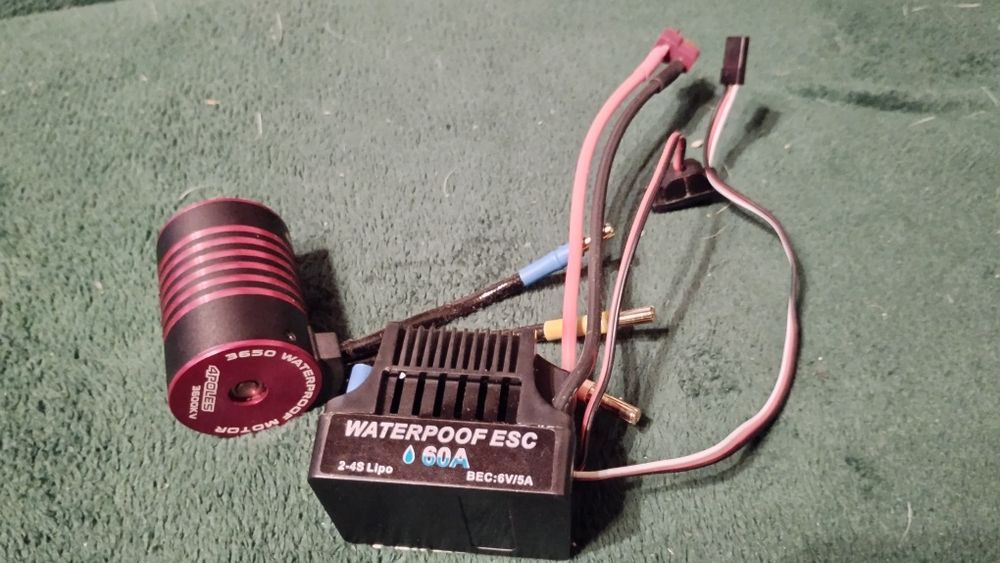 Zestaw bezszczotkowy.