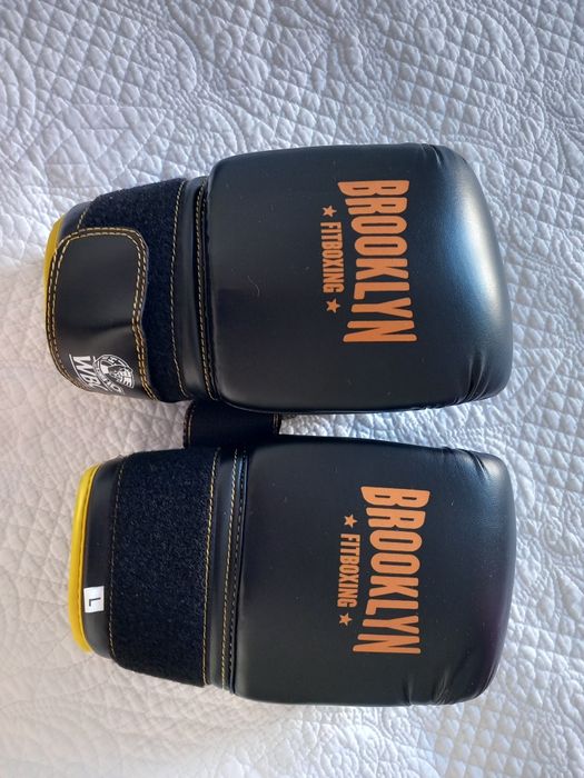 Luvas boxe novas usadas 1vez