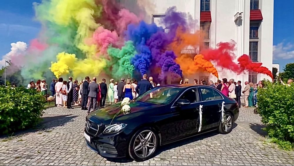 Auto do ślubu Mercedes W213 AMG