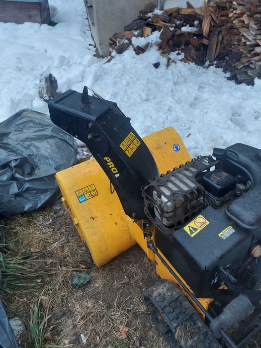 Odsniezarka gasienicowa stiga