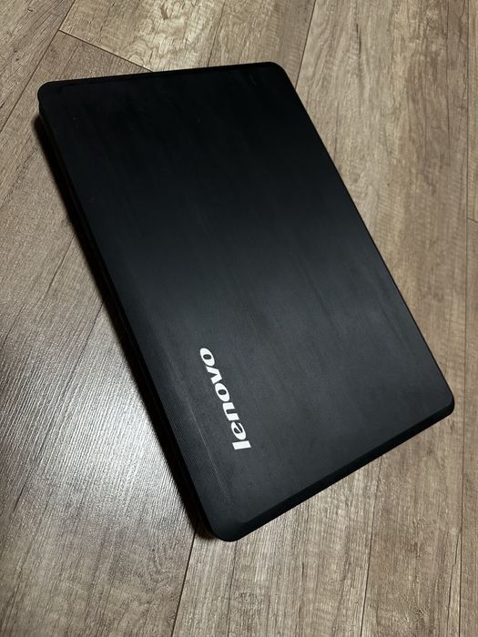 Продам Ноутбук Lenovo