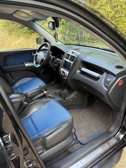 Kia Sportage 2.0 benzyna LPG ! 4x4 klima grzane fotele bez rdzy dlugie oplaty !!!