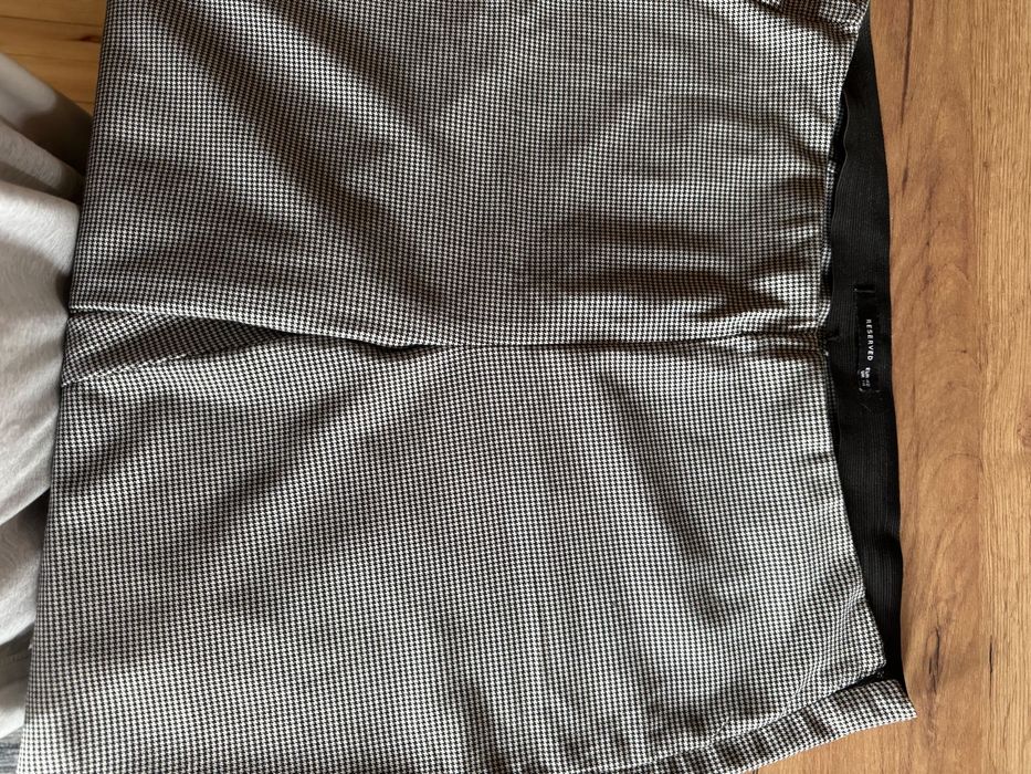 Spodnie damskie "pepitko" rozm. 42