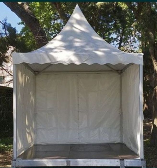 Vendo tenda 3x3 com ou sem estrado