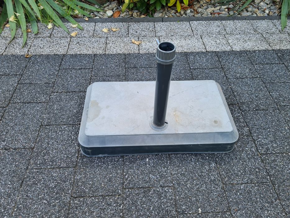 Podstawa parasola ( beton+ laminat) Super jakość ( ciężki)