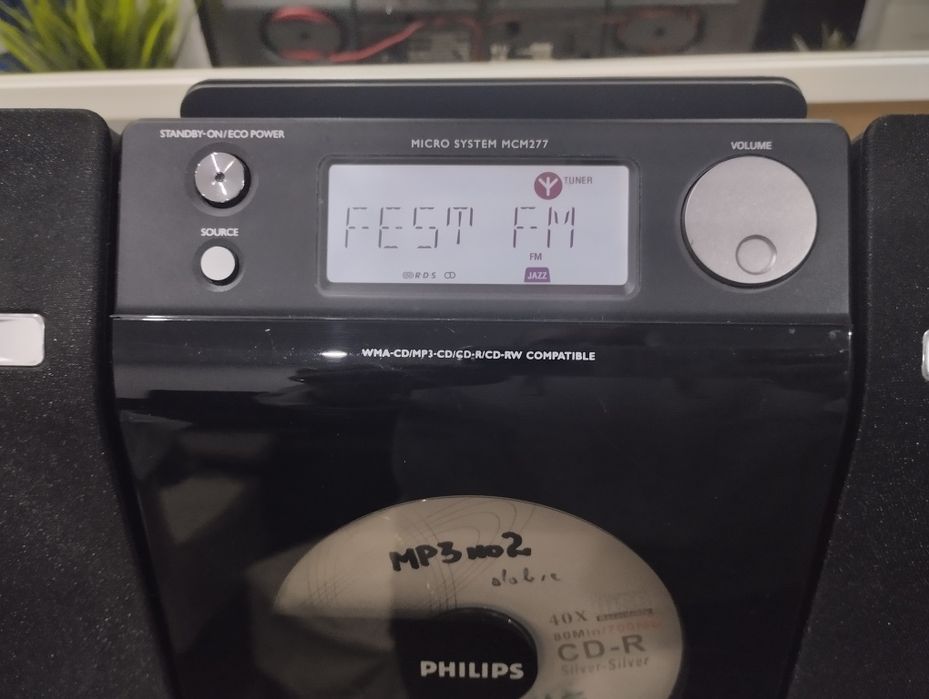 Wieża stereo Philips Bluetooth MP3 radio CD.Cienkia,