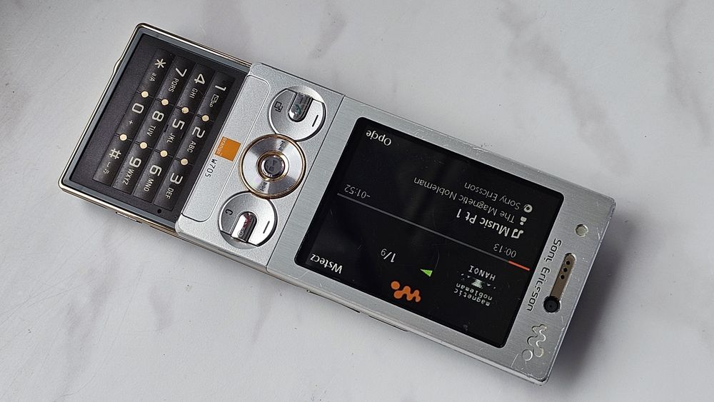 Sony Ericsson W705 Walkman. Piekny. Odblokowany. PL Menu