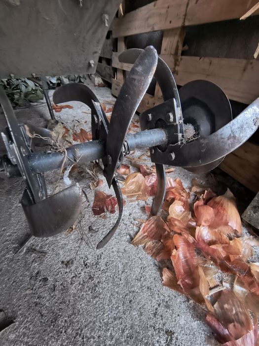 Motoenxada Husqvarna 169cc