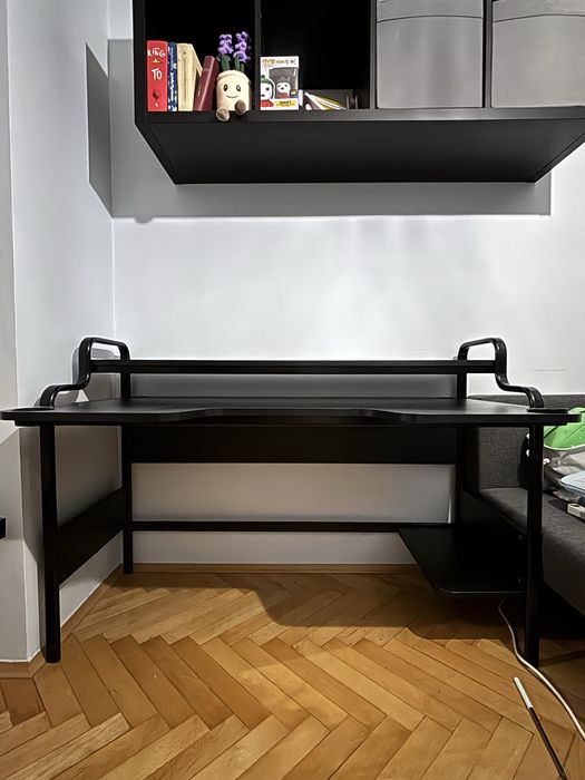 biurko gamingowe ikea FREDDE