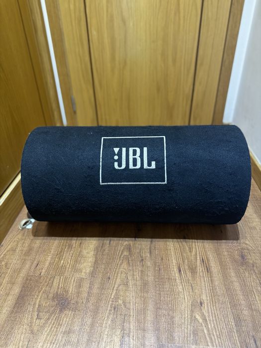 Subwoofer JBL CS1204T