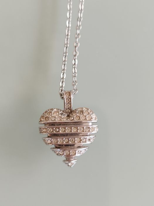 lindo colar coração Swarovski